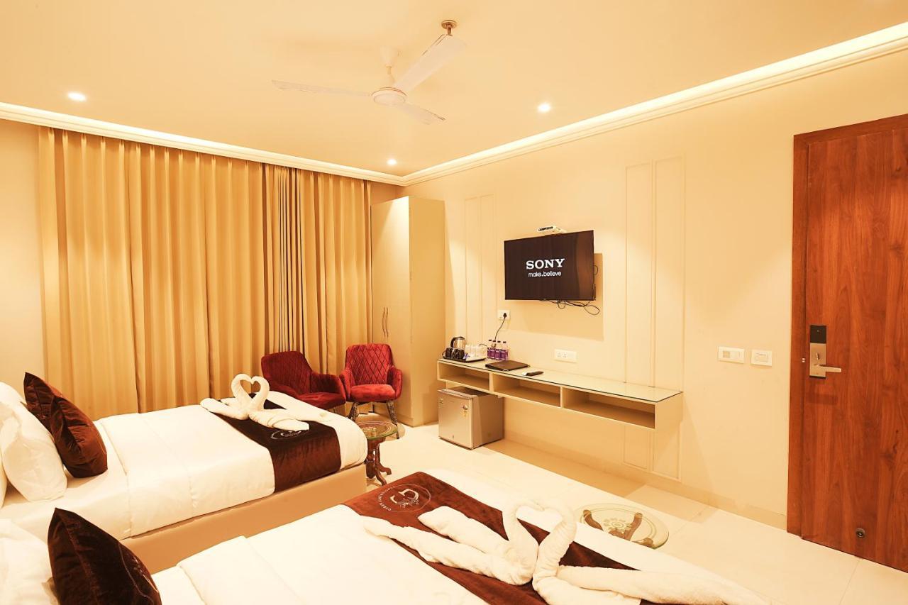 Hotel Green Land Heights Amritsar Exterior photo